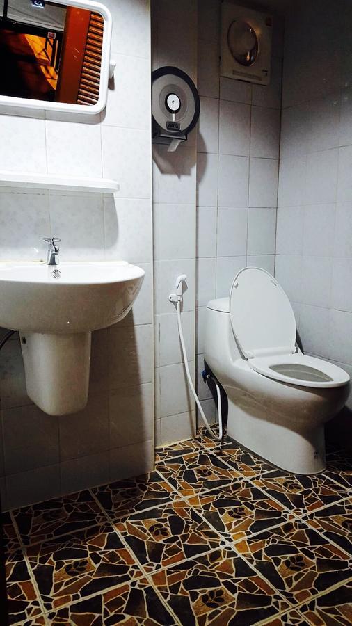 Lucky Dorm Hostel Kepulauan Phi Phi Bagian luar foto