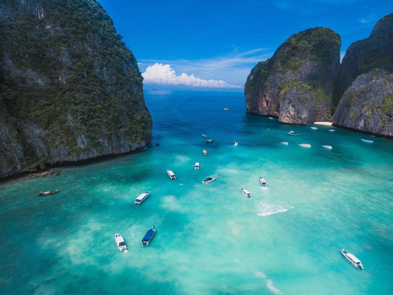 Lucky Dorm Hostel Kepulauan Phi Phi Bagian luar foto
